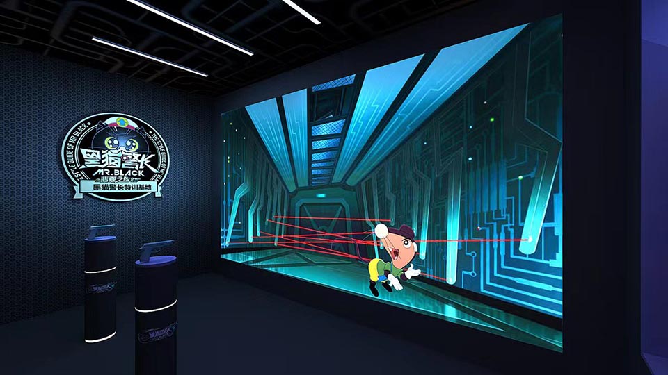 “童年英雄AI幻想互动展”亮相豫园华宝楼