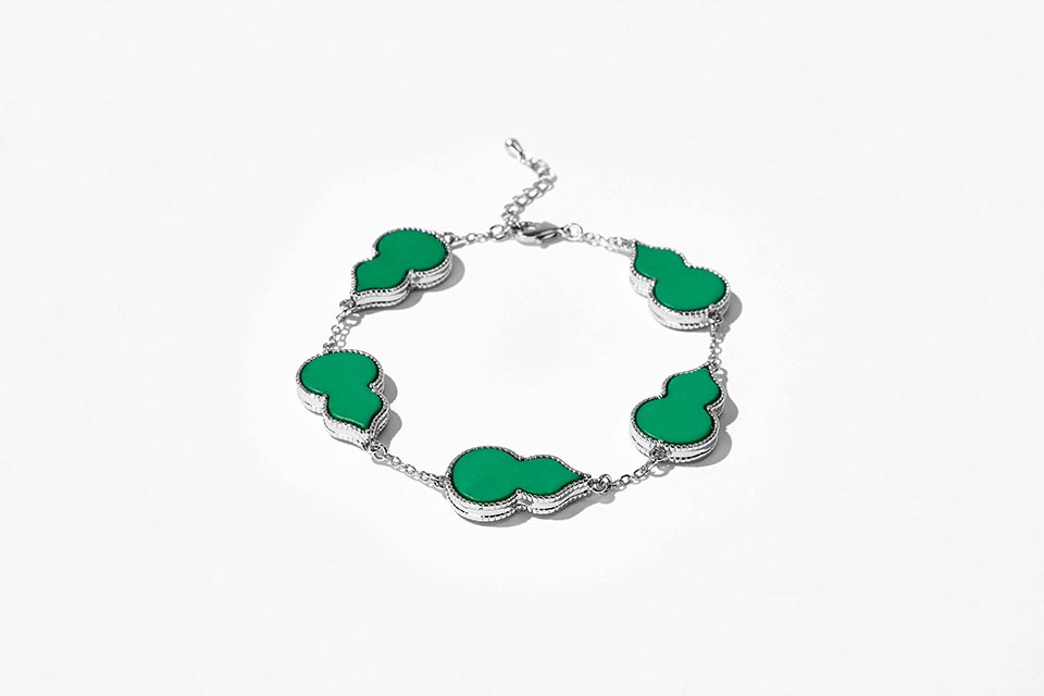 经典动画IP跨界街头国潮!《葫芦兄弟》 × BEASTER 联名系列产品将上线