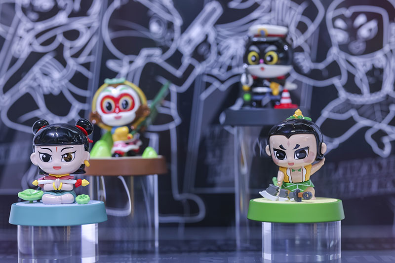 【元·动态】经典与潮玩碰撞!2024QMA音乐潮流艺术节,上影元品共创再升级